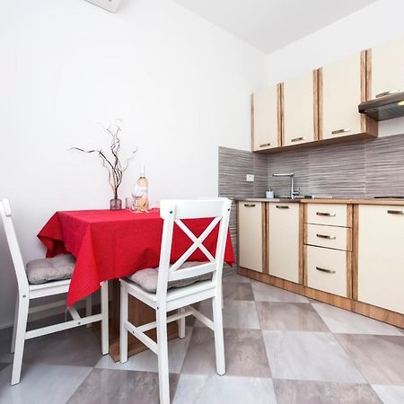 Apartments Vinko Rovinj Bagian luar foto