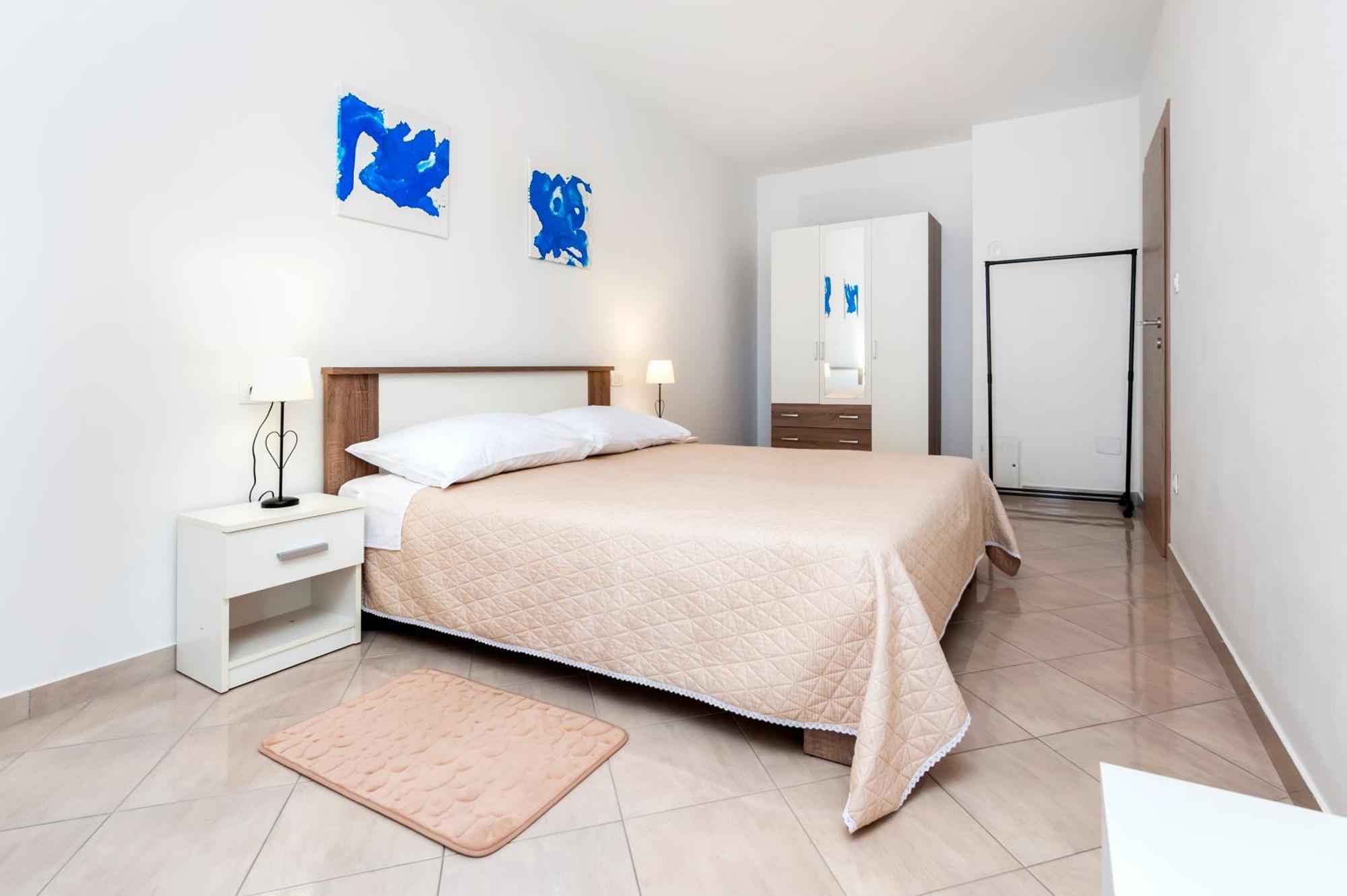 Apartments Vinko Rovinj Bagian luar foto