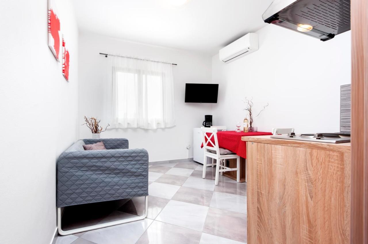 Apartments Vinko Rovinj Bagian luar foto